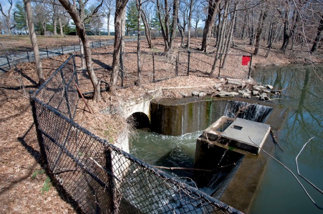 March 17, 2011 - Bronx, NY : Water from the Van Cortlandt lake flows underground into a culvert, forming the underground Tibbett's Brook. Karsten Moran / The Riverdale Press